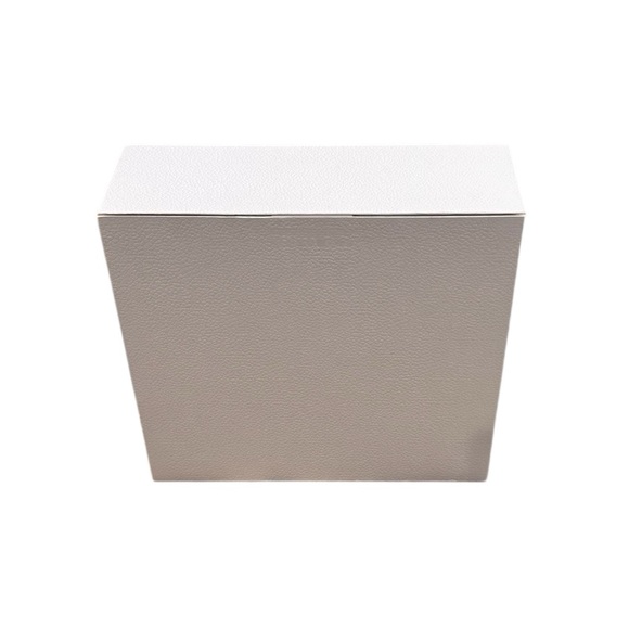 Dior Box & Ribbon - Picture 5 of 7